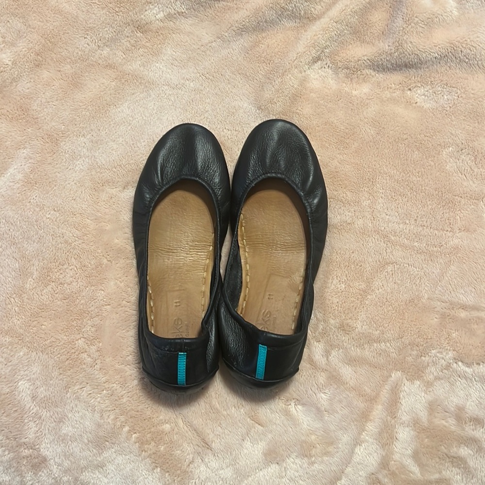 Black Tieks Size 11